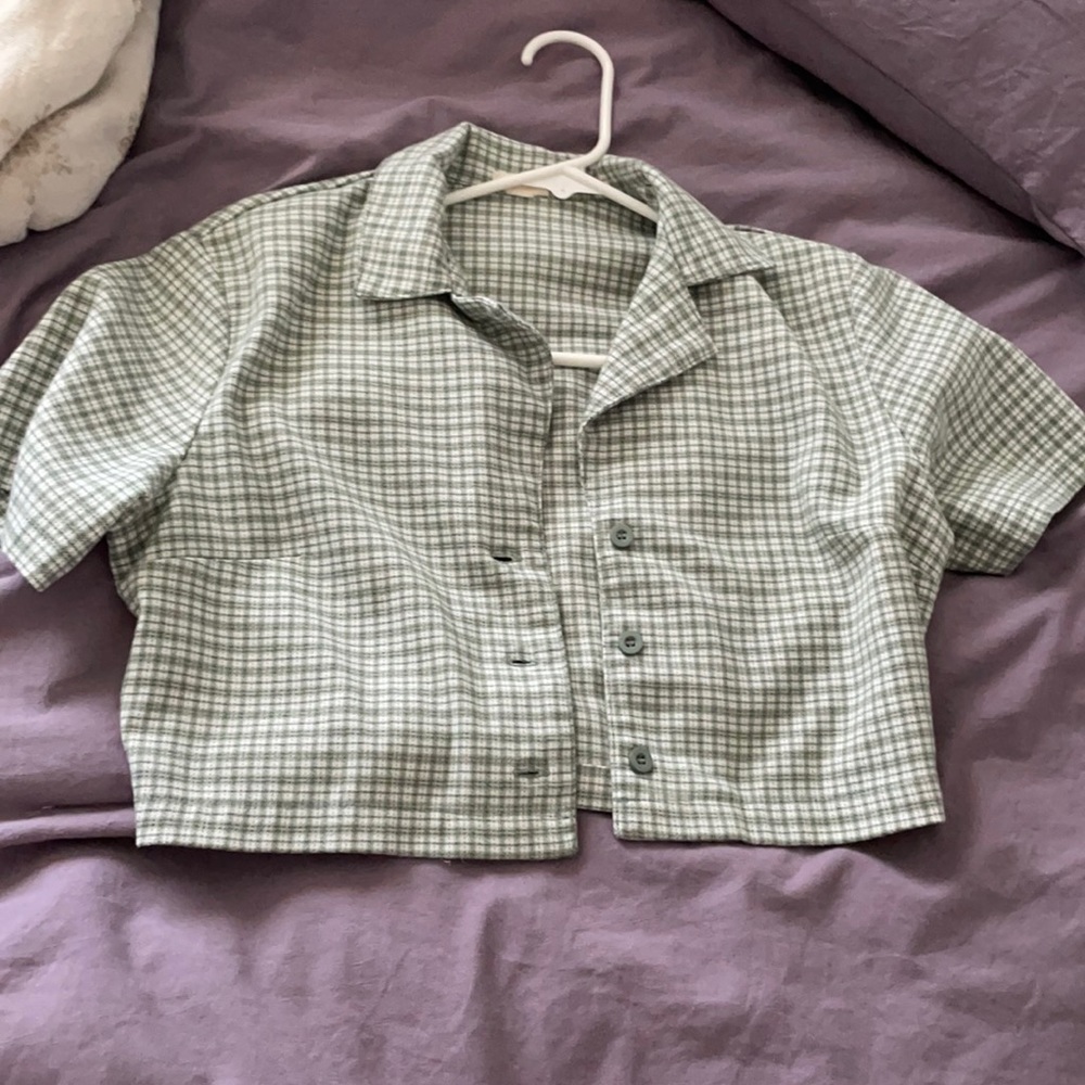 brandy cropped button up